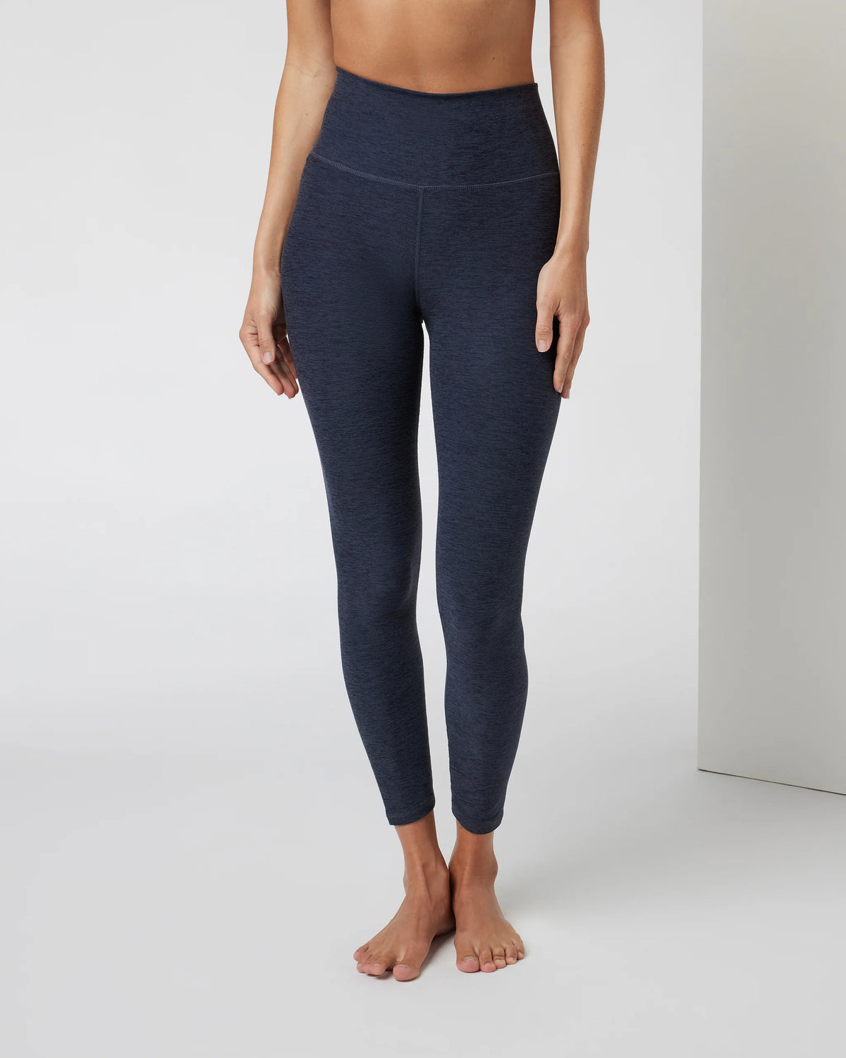Clean Elevation Legging