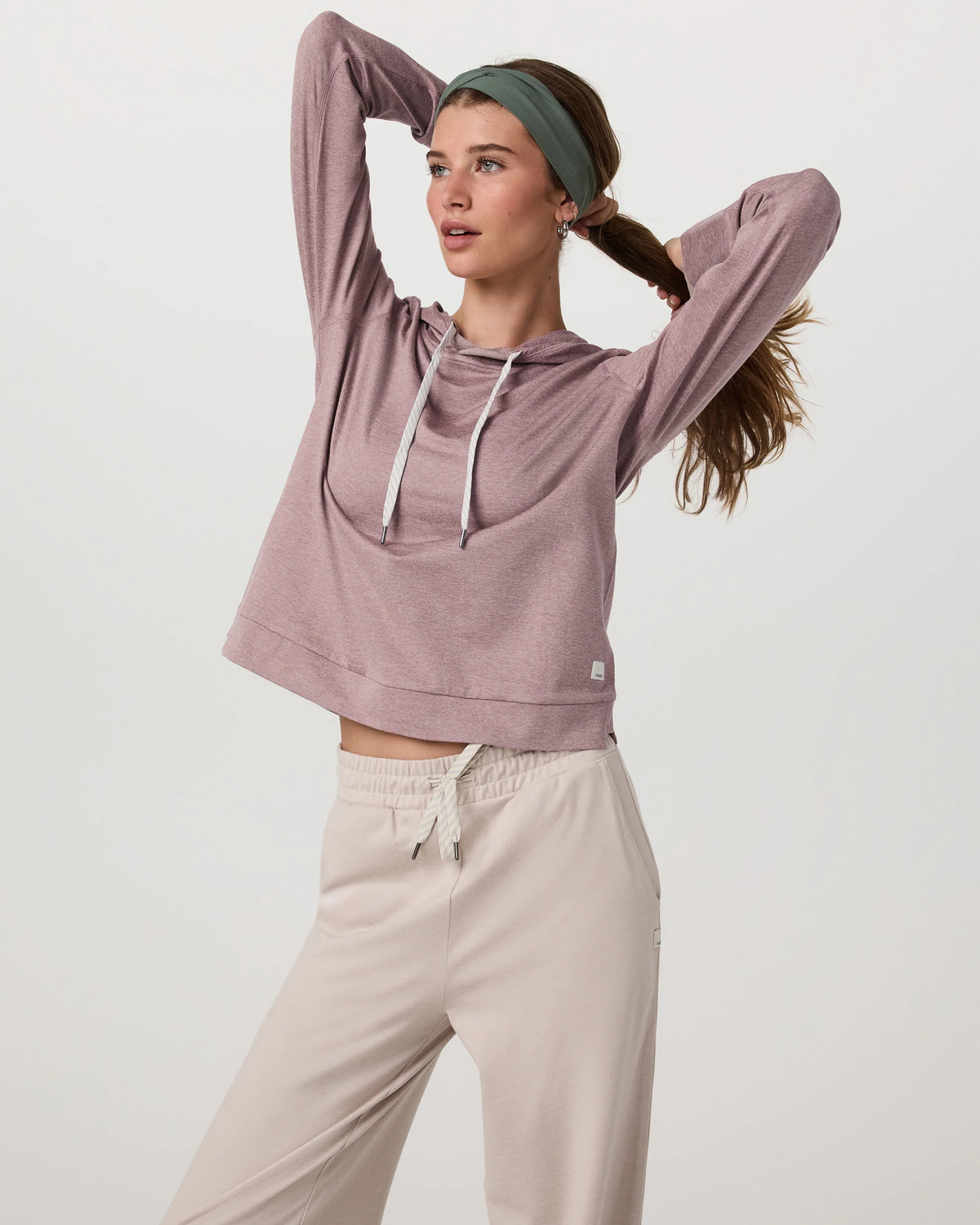 Halo Essential Hoodie