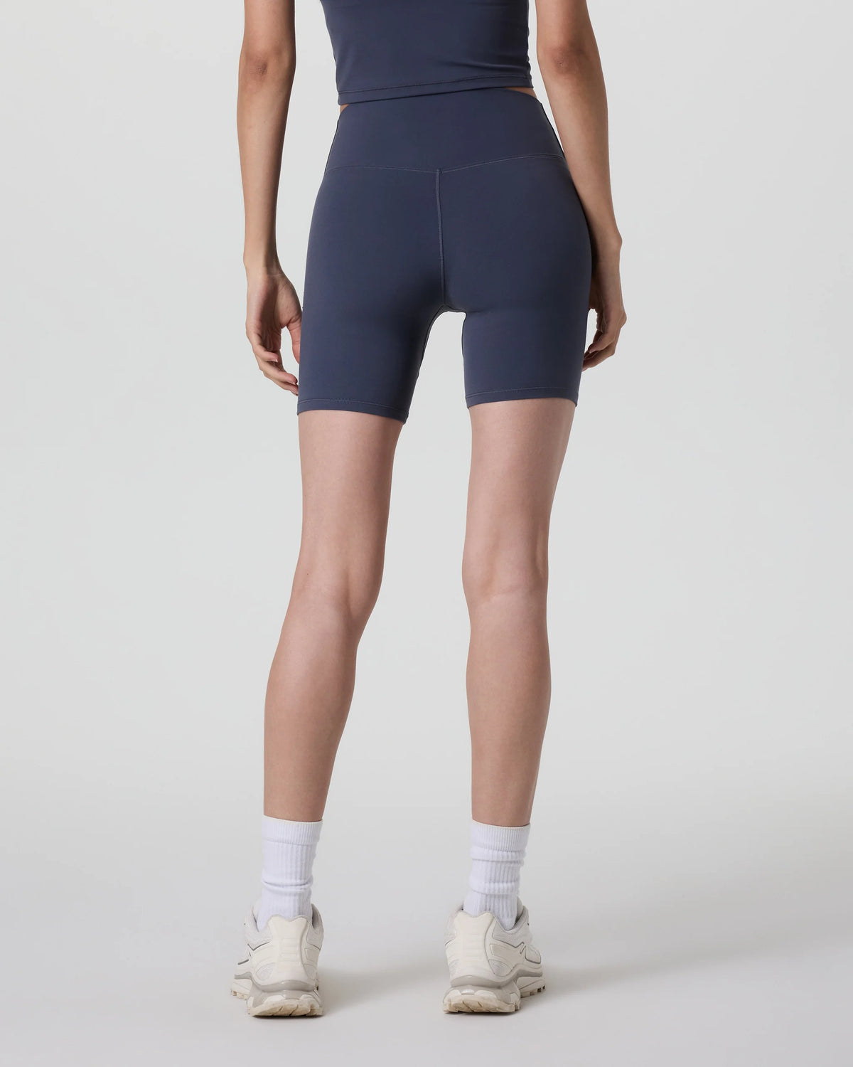 Vuori AllTheForm™ Short 6"
