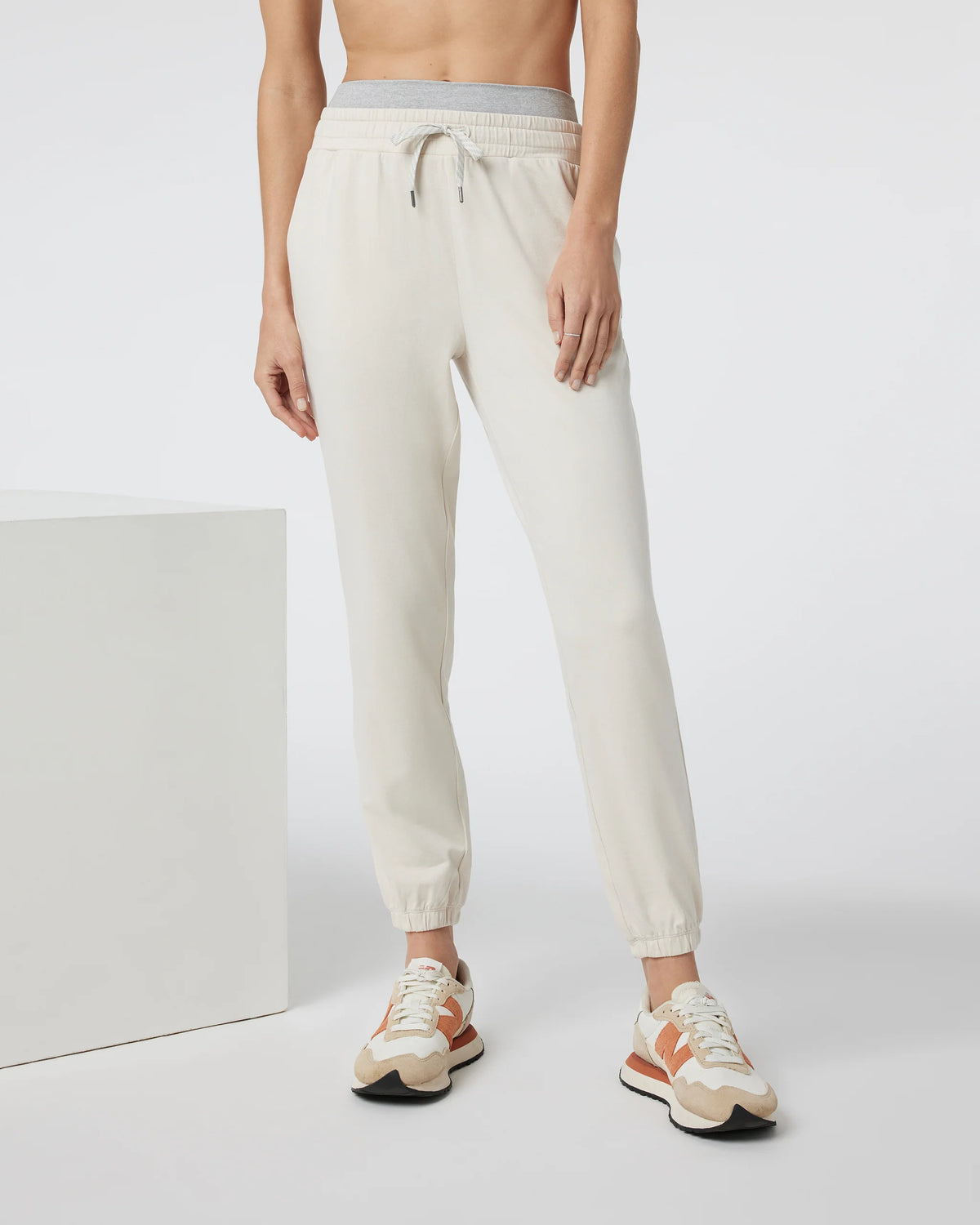 Halo Warm-Up Jogger