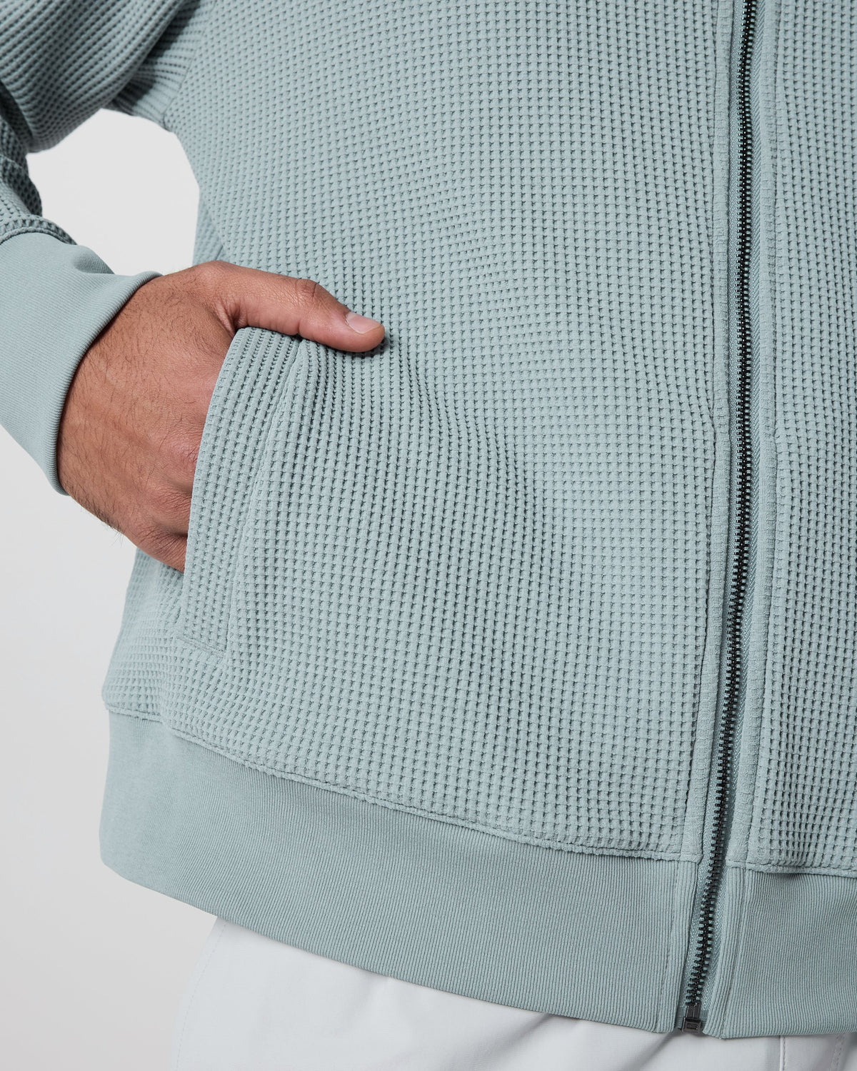 Jamestown Full Zip
