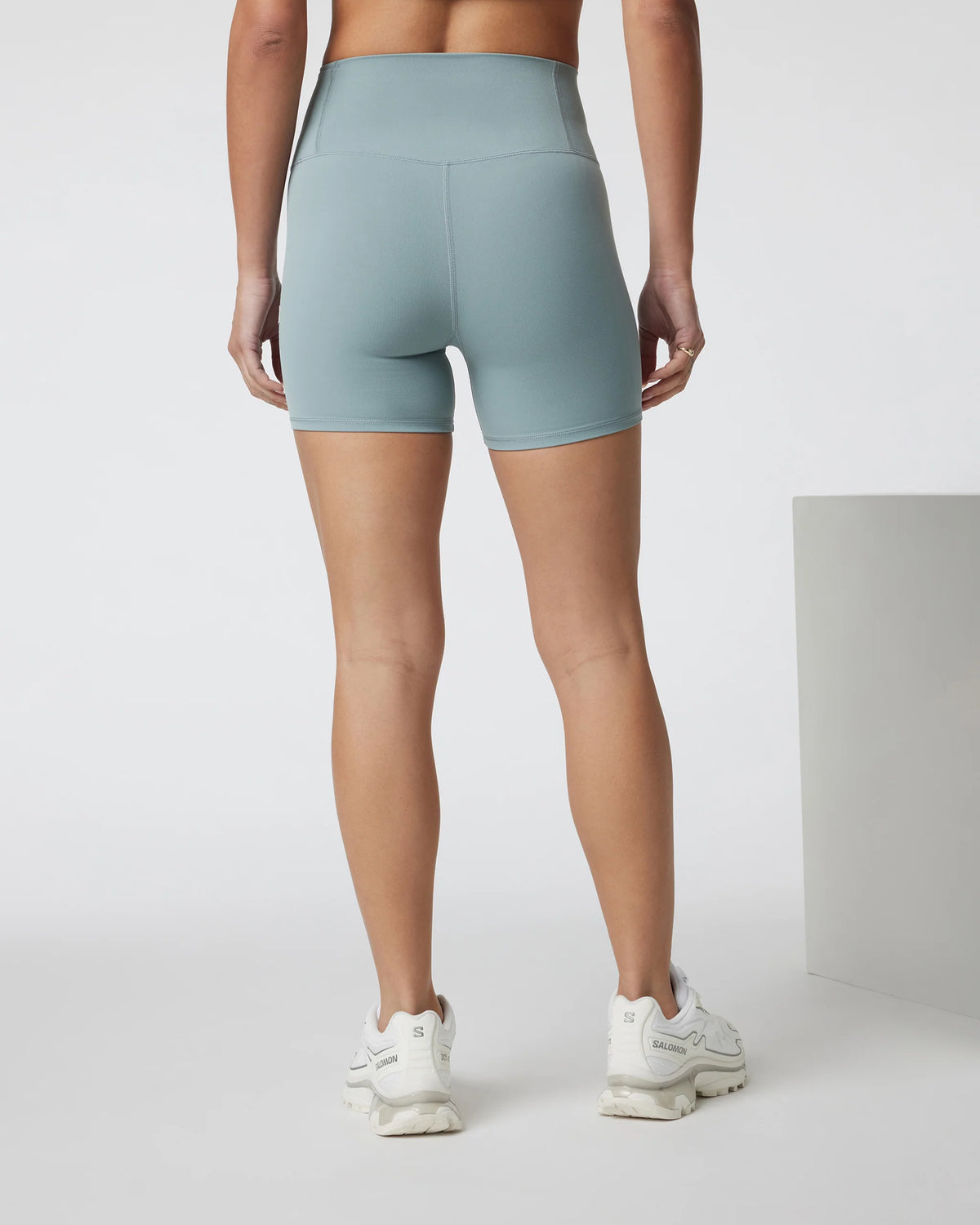 Vuori AllTheFeels™ Short 4"