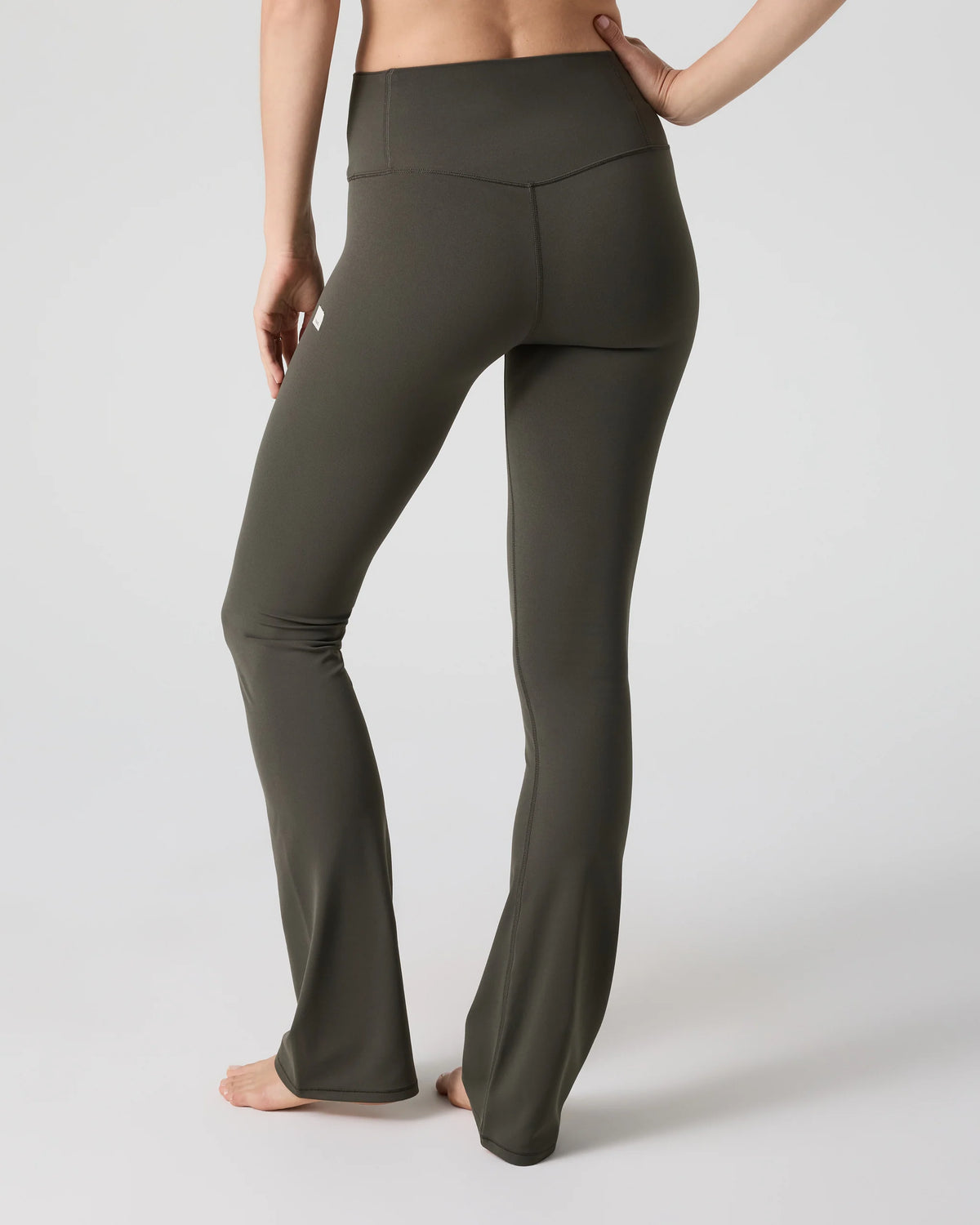 Vuori AllTheFeels™ Slim Flare - Long