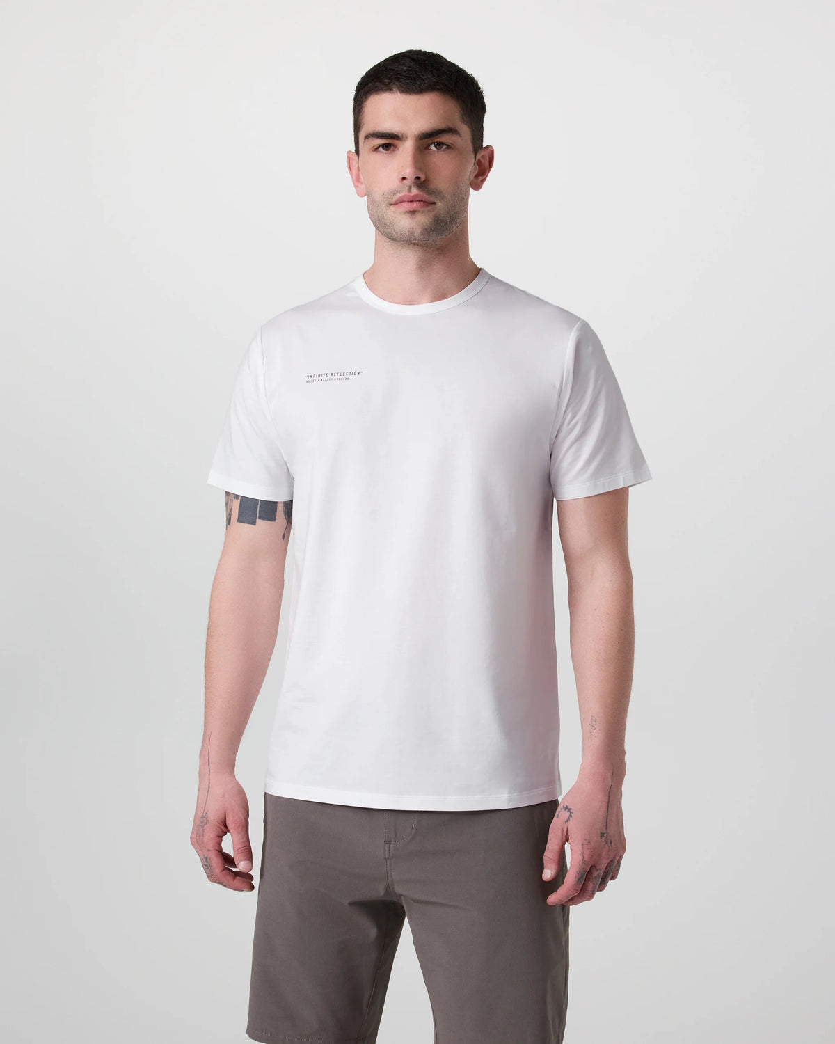 Feather Tee - Vuori x Kelsey Brookes