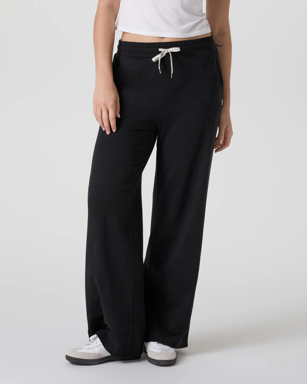 Halo Essential Wideleg Pant